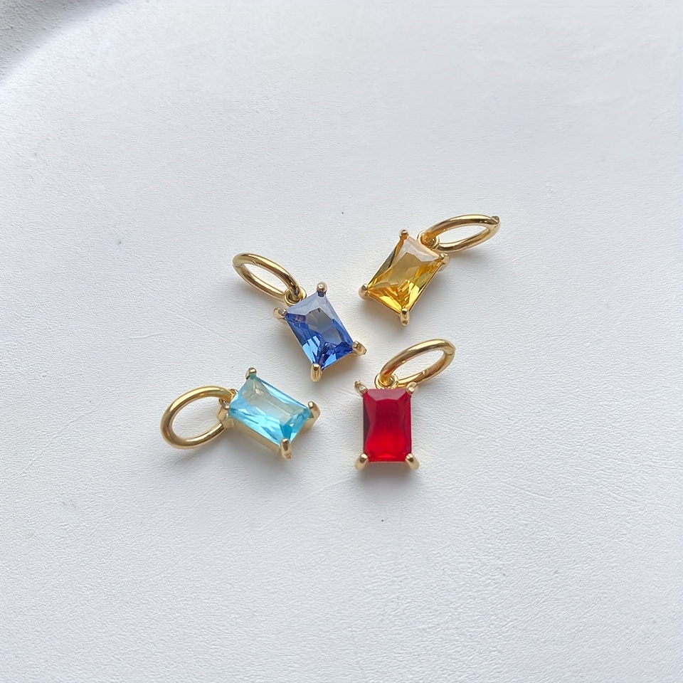Women's Vintage Geometric Square Pendant Necklace